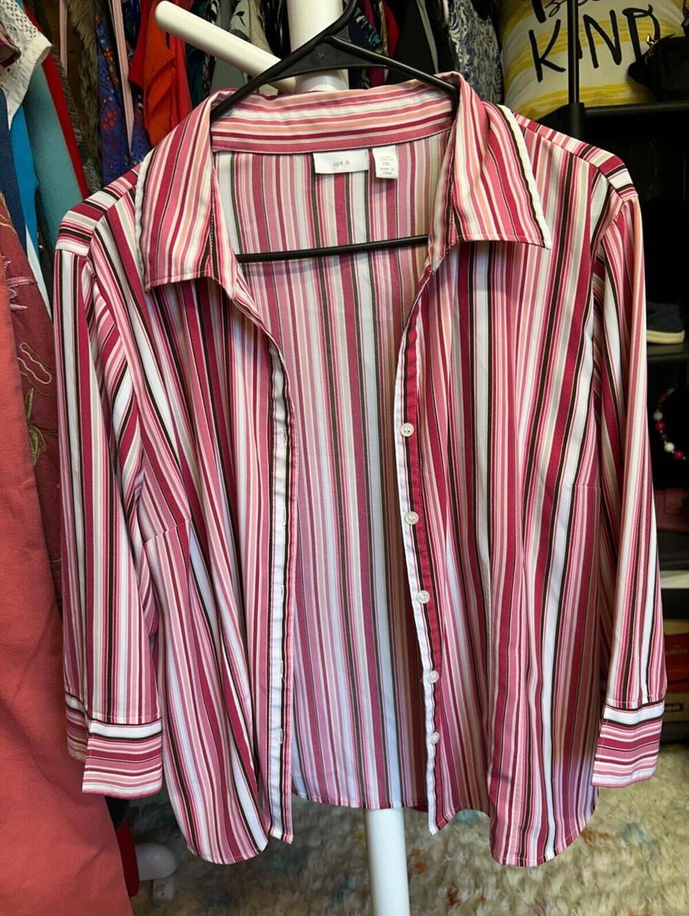 apt. 9 Pink and White Striped Button-Up Shirt PXL
